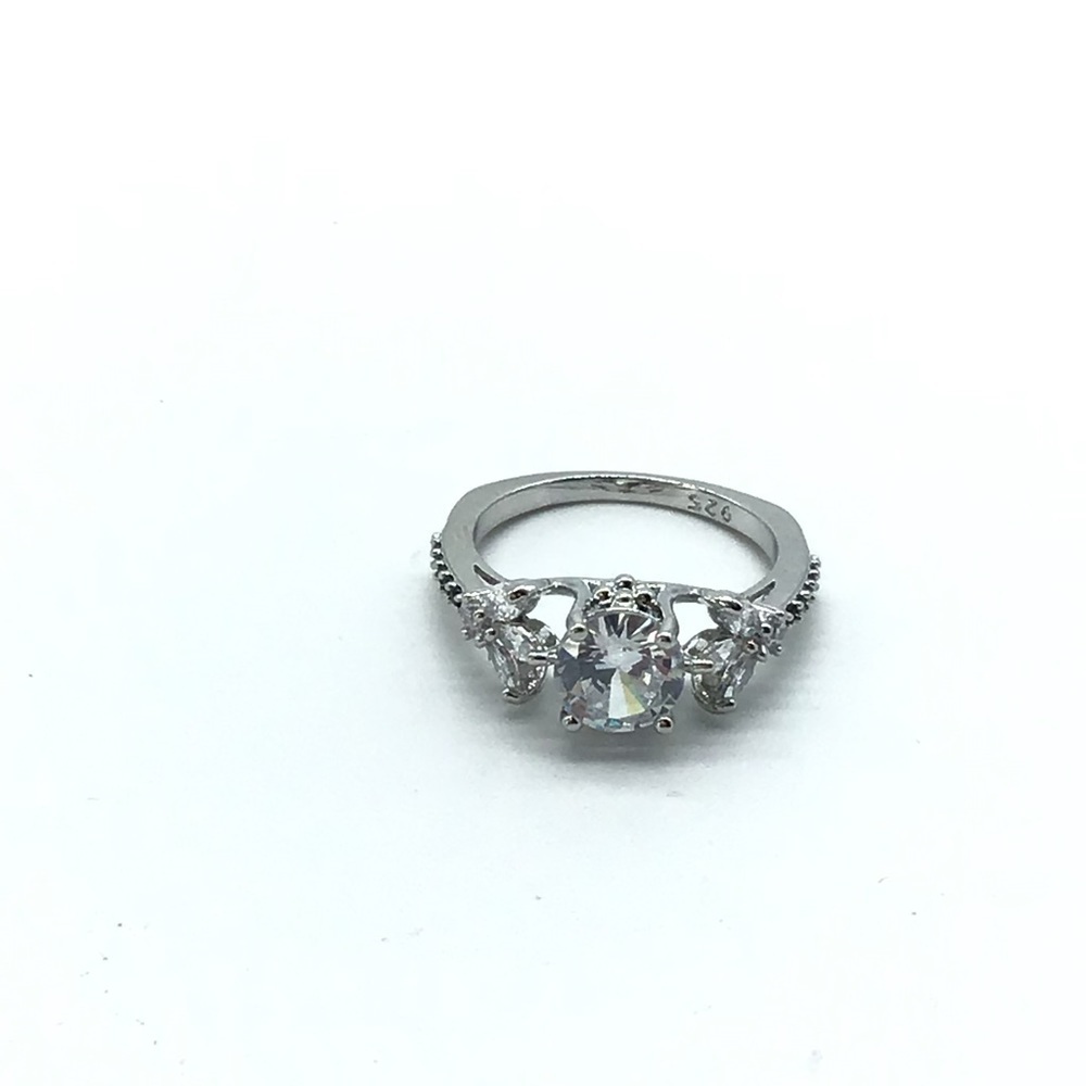 New white crystal fashion engagement ring size 7 - Picture 4 of 16